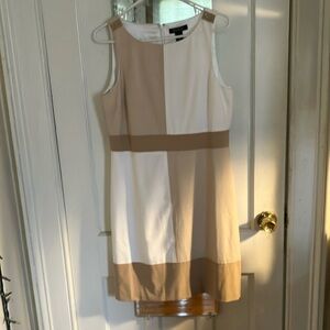 Elegant Color Block Sleeveless Dress